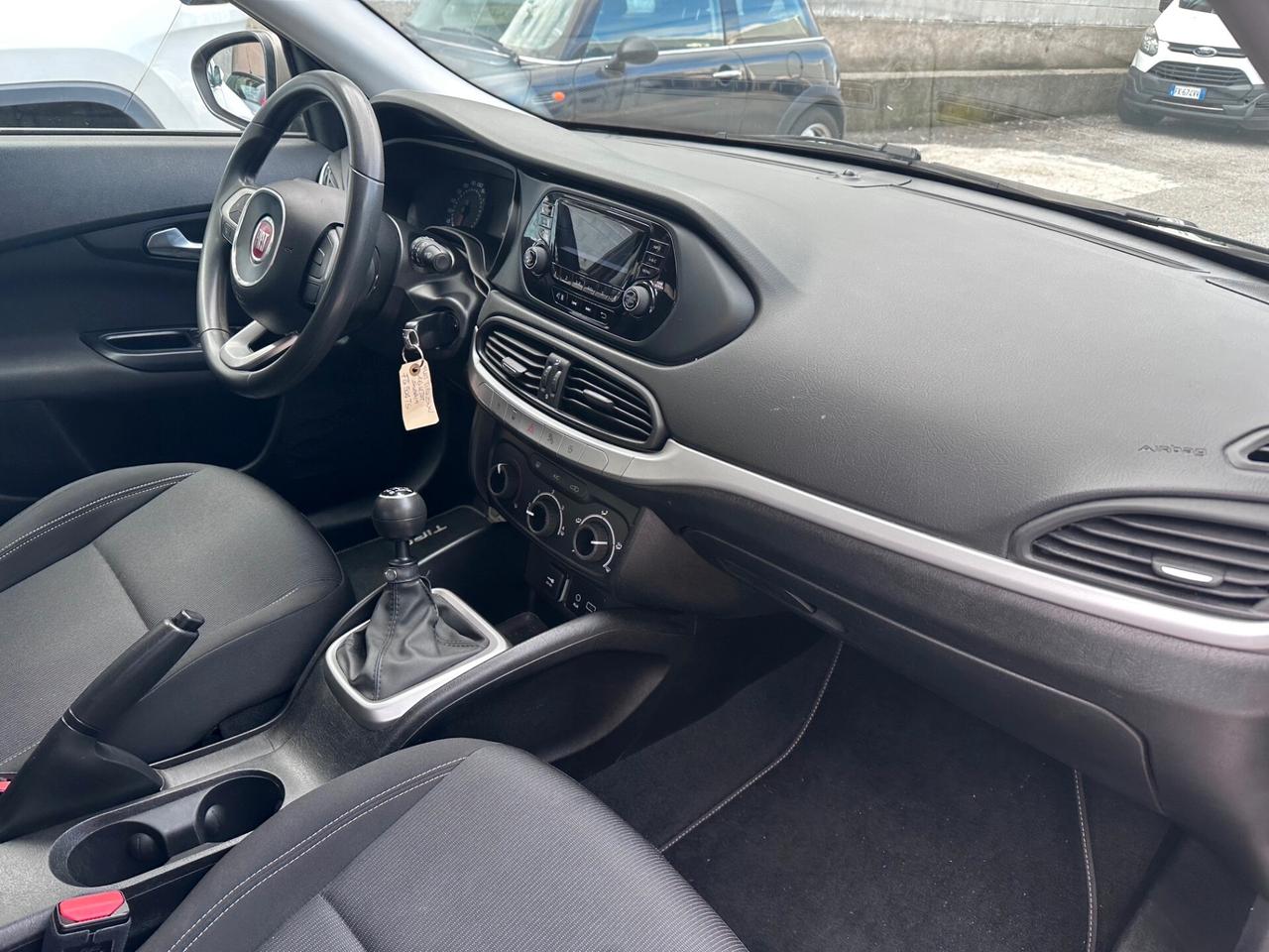 Fiat Tipo 1.6 Mjt S&S 5 porte Lounge