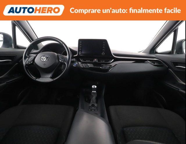 TOYOTA C-HR 1.8 Hybrid E-CVT Business