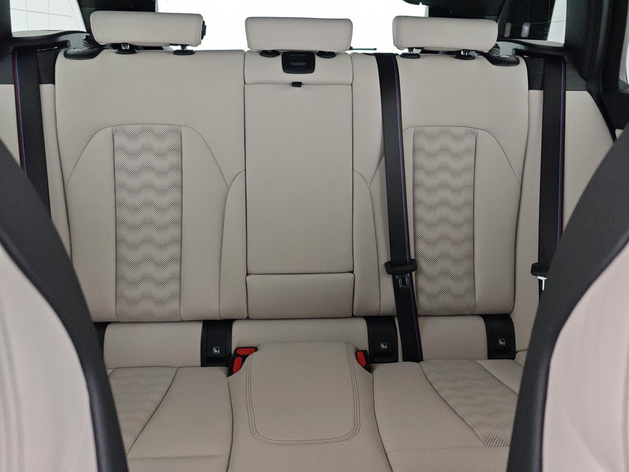 Bmw M3 - Touring M xDrive Competition