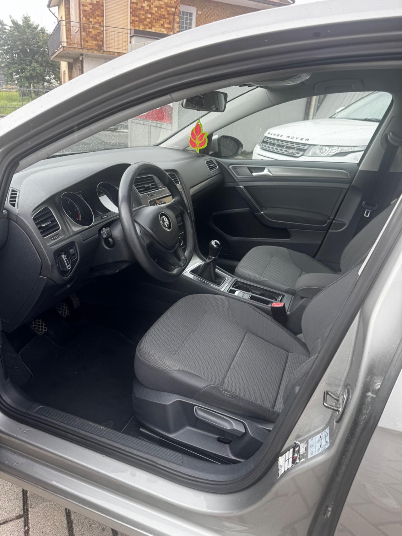 Volkswagen Golf 1.6 TDI 5p. Trendline BlueMotion Technology
