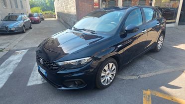 Fiat Tipo 1.6 Mjt S&S 5 porte Easy