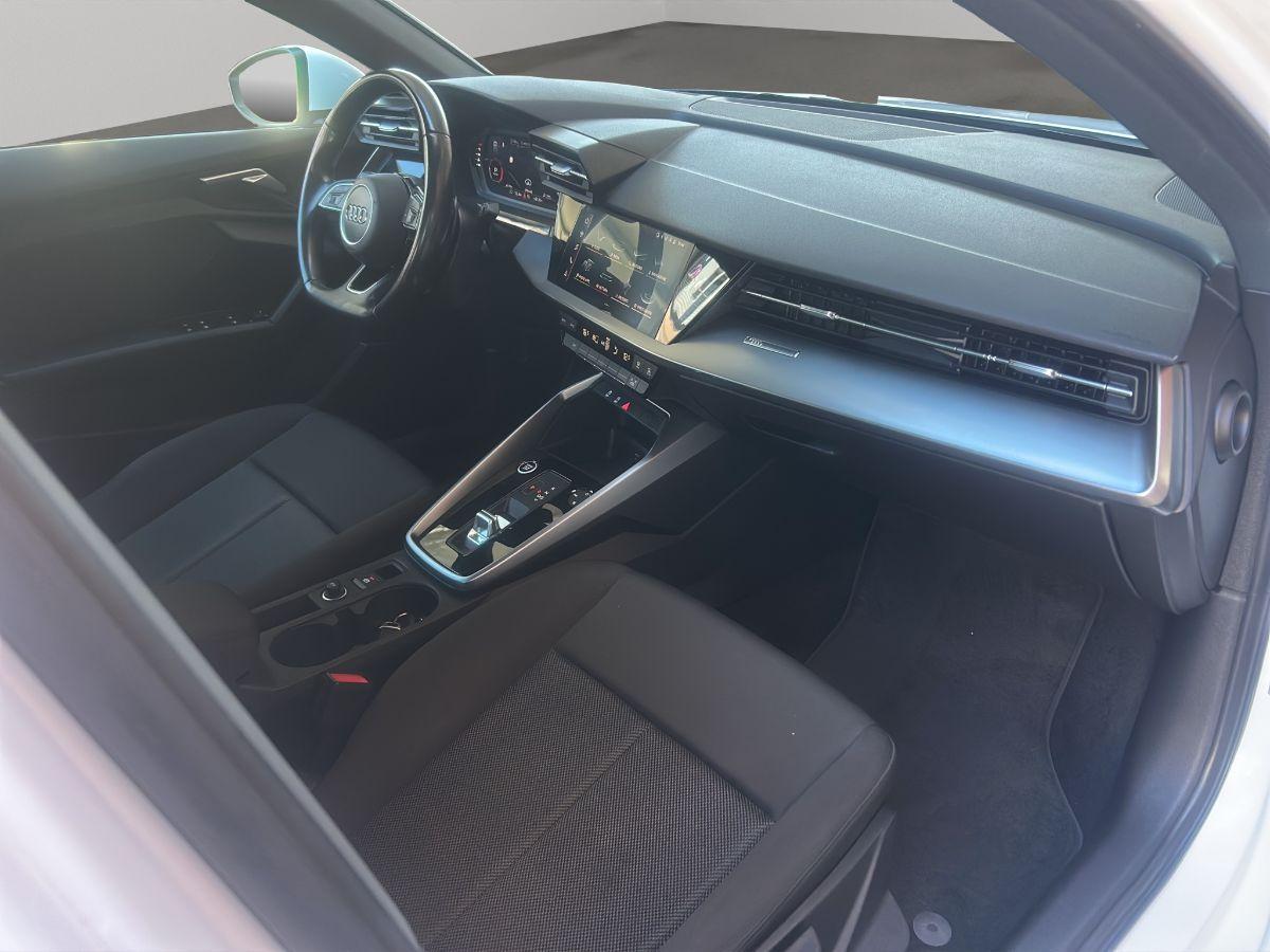 AUDI - A3 - SPB 35 2.0 TDI 150CV S tronic S line edition