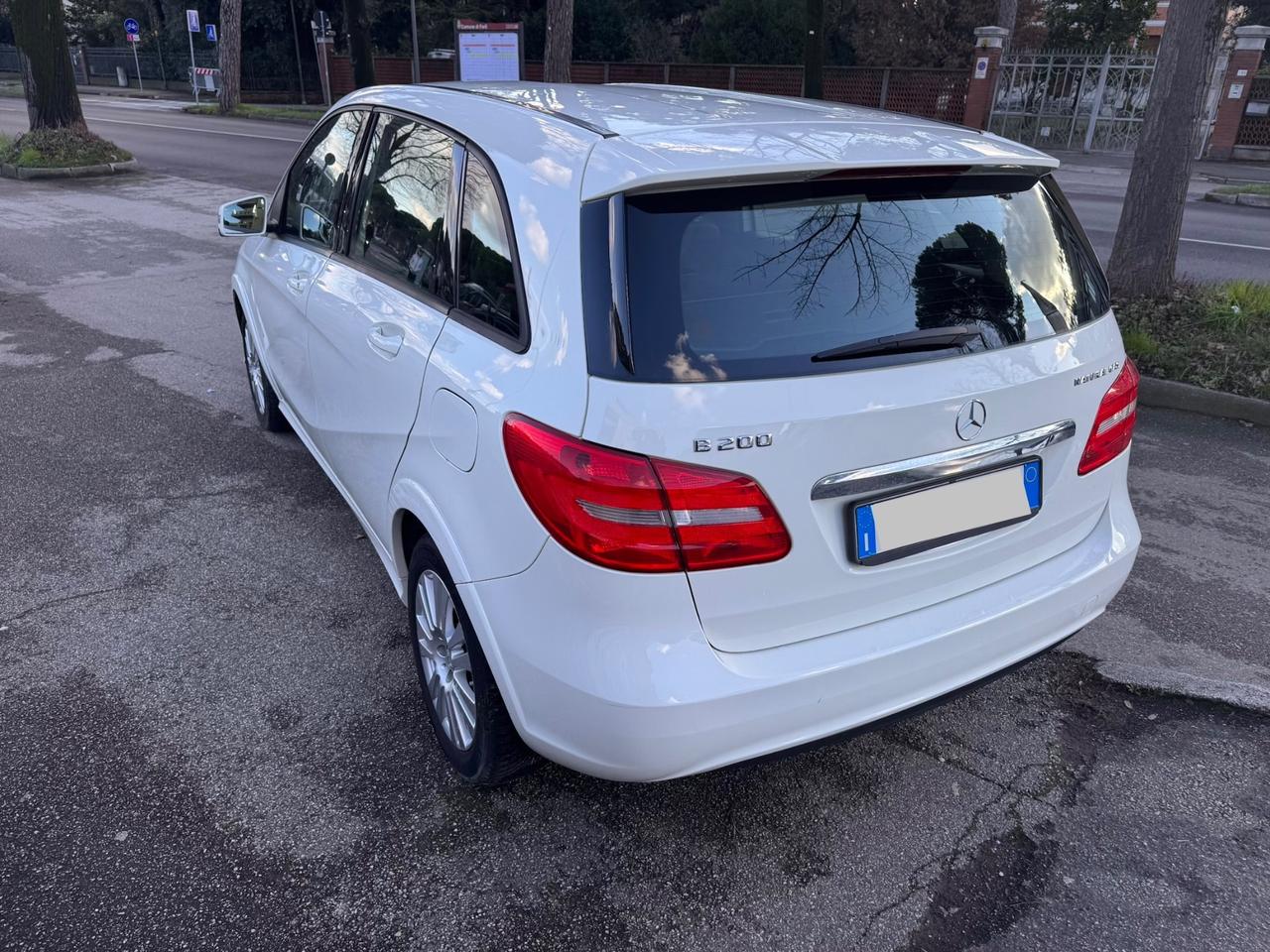 Mercedes-benz B 200 NGD Sport garanzia 12 mesi