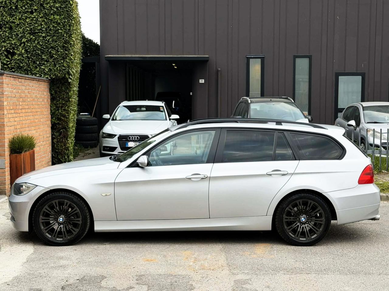 BMW 320D 163CV-189.000KM-Navi,Tetto,Pelle-FULL