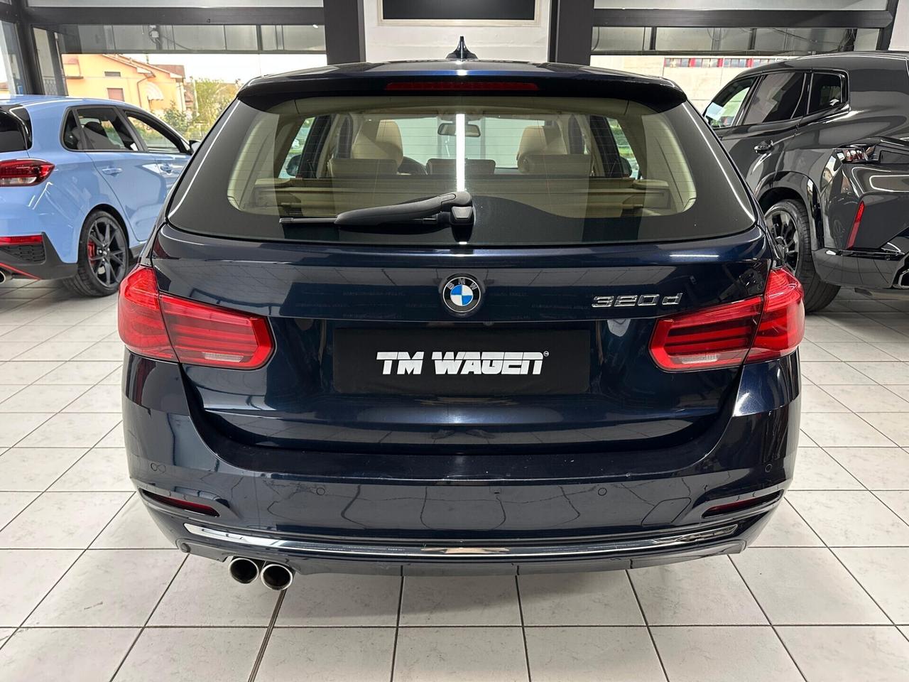 BMW 320 d Touring Luxury auto