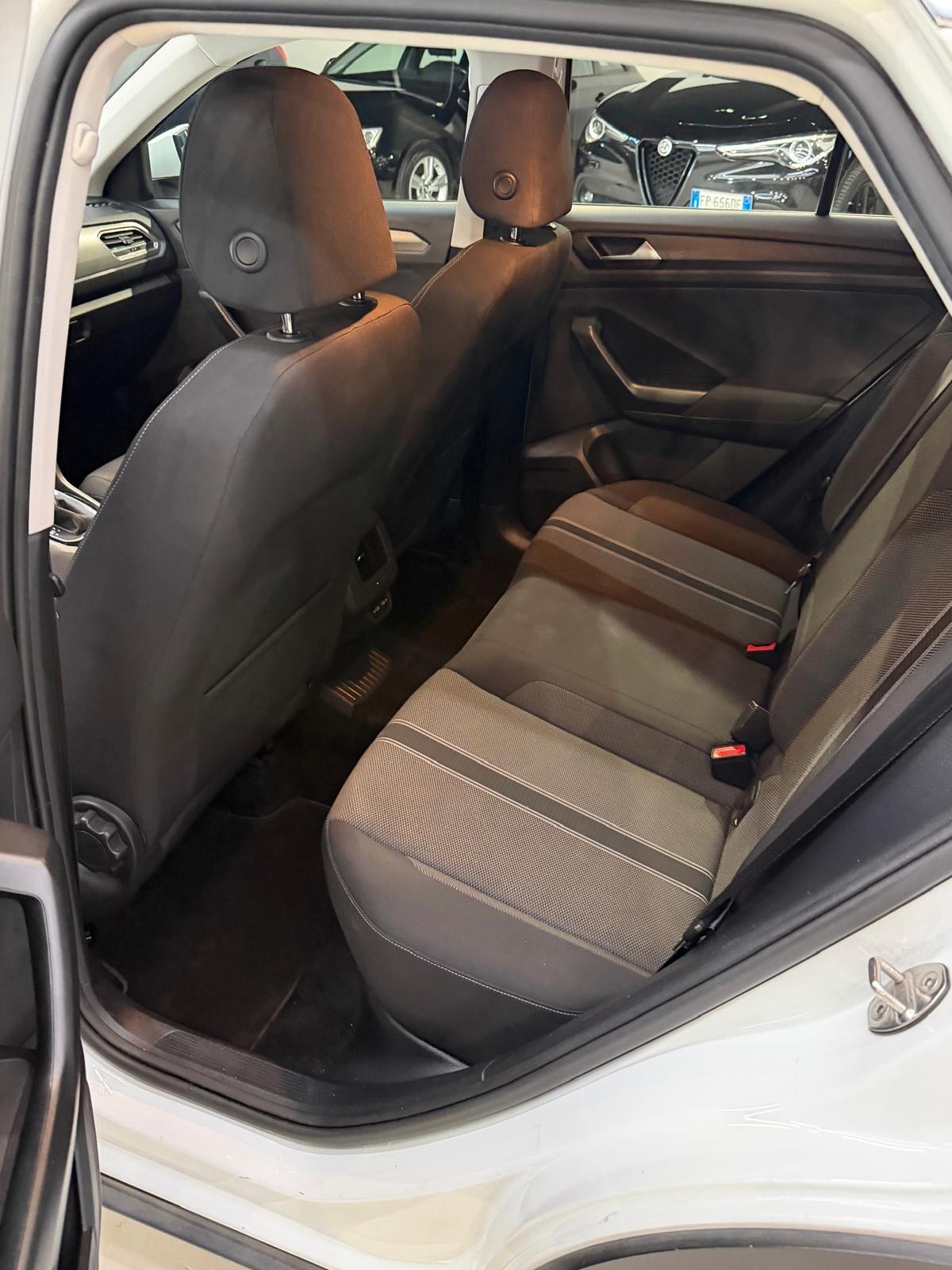 Volkswagen T-Roc 2.0 TDI SCR 150 CV DSG Business BlueMotion Technology