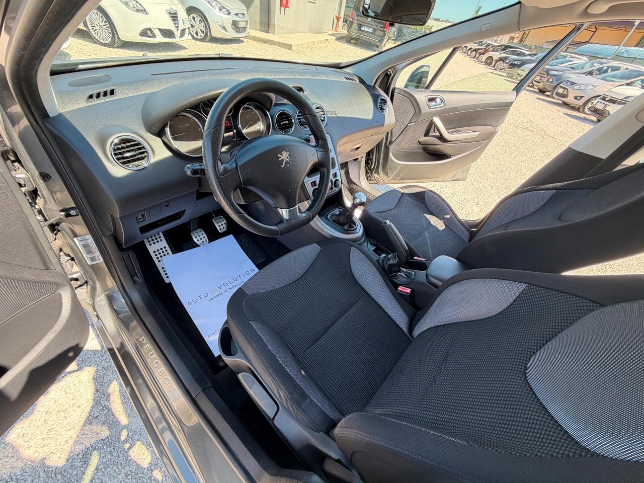 Peugeot 308 1.6 HDi 110 cv 5p Sportium 132.362 km unico proprietario