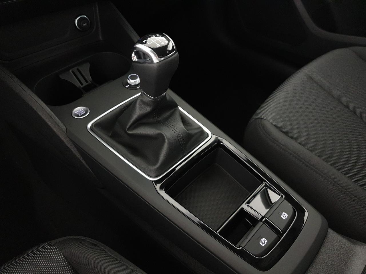 30TFSI 116CV Business Advanced