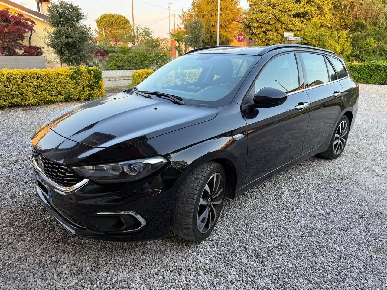 Fiat Tipo 1.6 Mjt S&S DCT SW S-Design