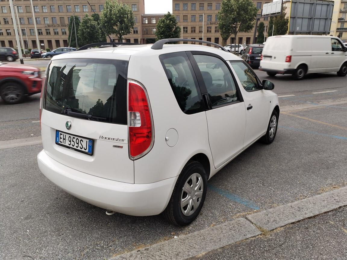 Skoda Roomster 1.2 70CV 2011 KM 162000