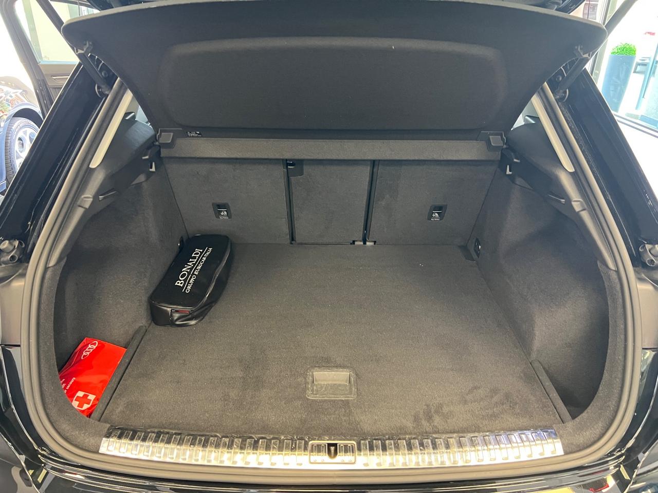 Audi Q3 35 TDI S tronic line