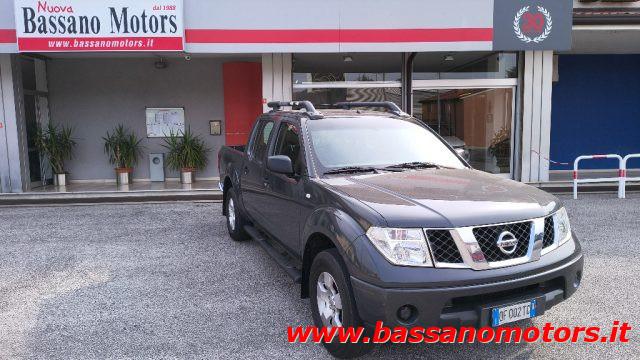 NISSAN Navara 2.5 dCi 4 porte Double Cab SE