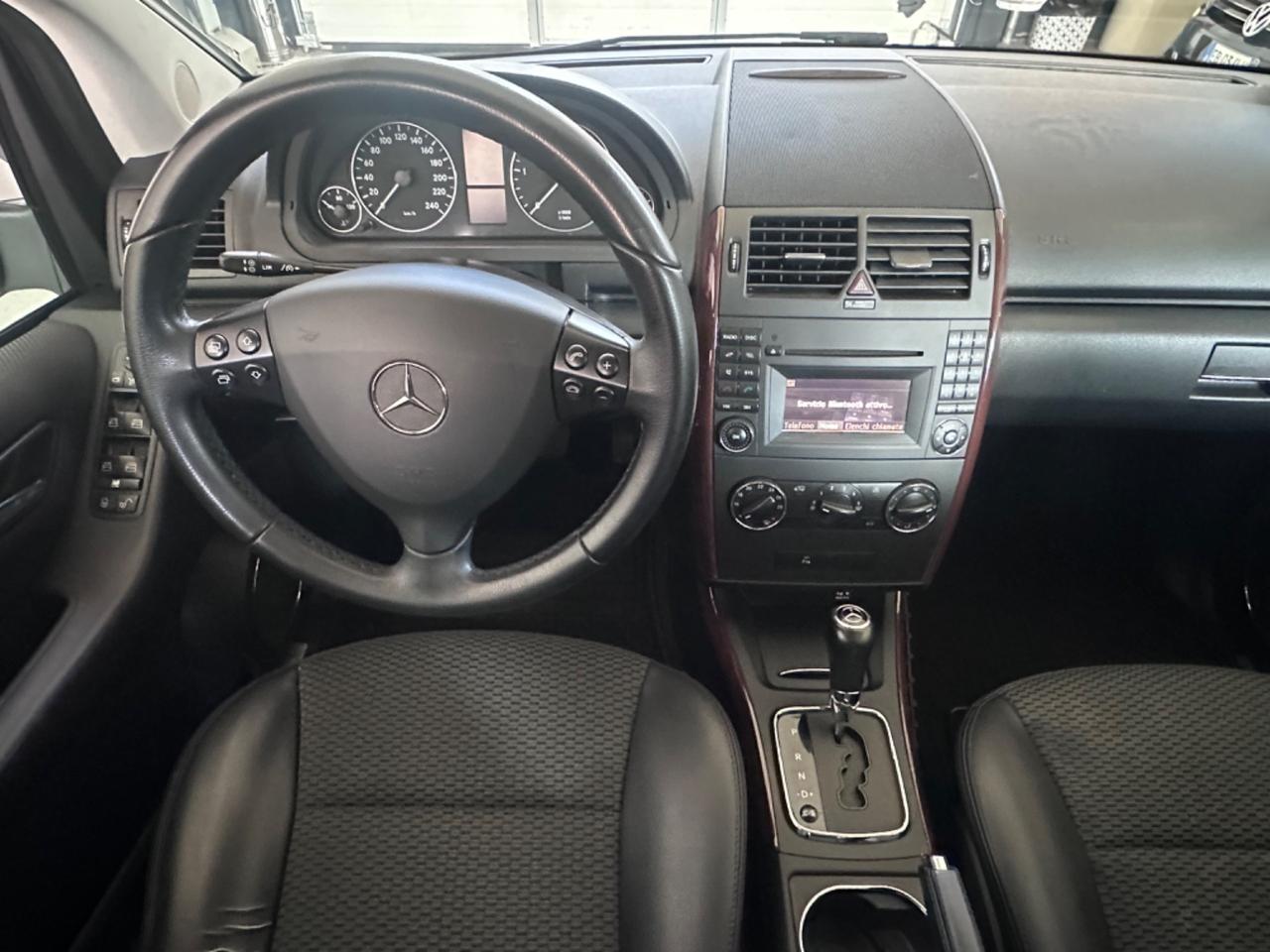 Mercedes-benz A 180 160 CDI AUTOMATIC Premium