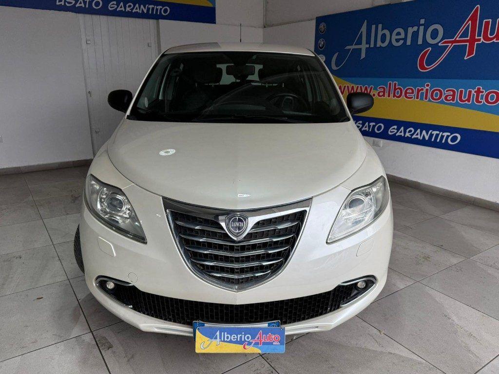 Lancia Ypsilon 1.2 69 CV 5 porte Platinum