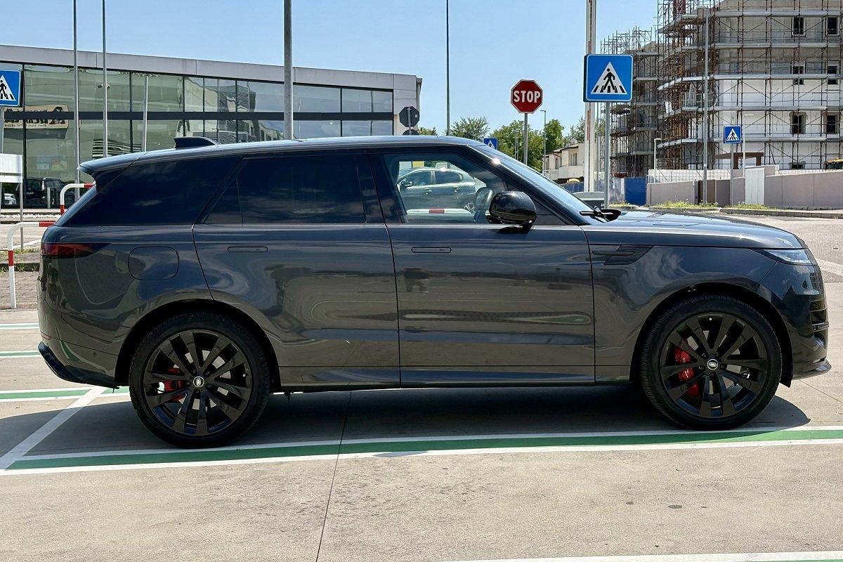 LAND ROVER Range Rover Sport 3.0D l6 300 CV Dynamic HSE