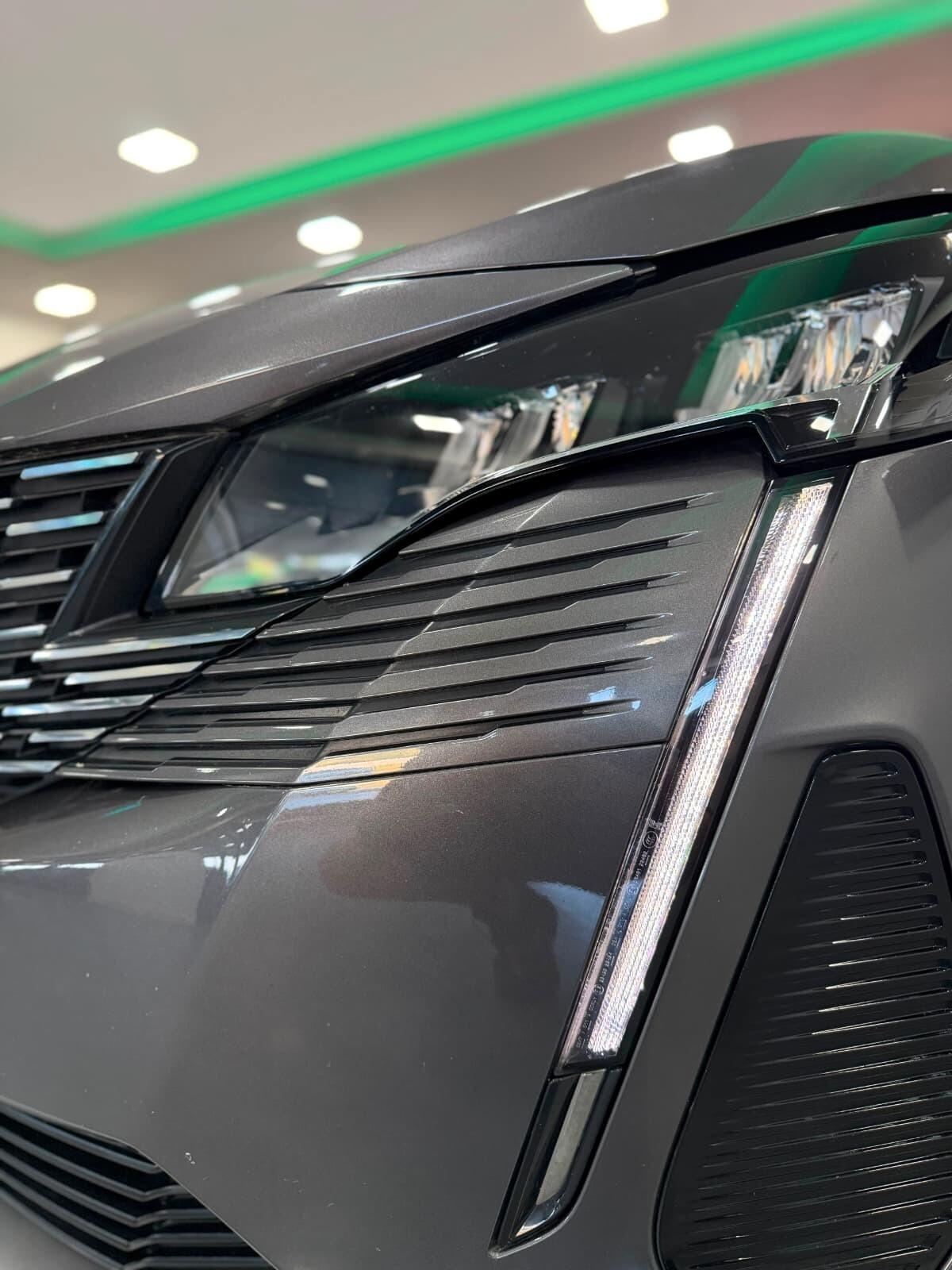 Peugeot 3008 BlueHDi 130 S&S EAT8 Allure