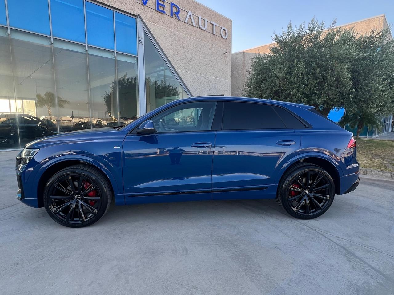 Audi Q8 SUV TDI quattro 210 kW tiptronic S line edition Possibilità noleggio no scoring