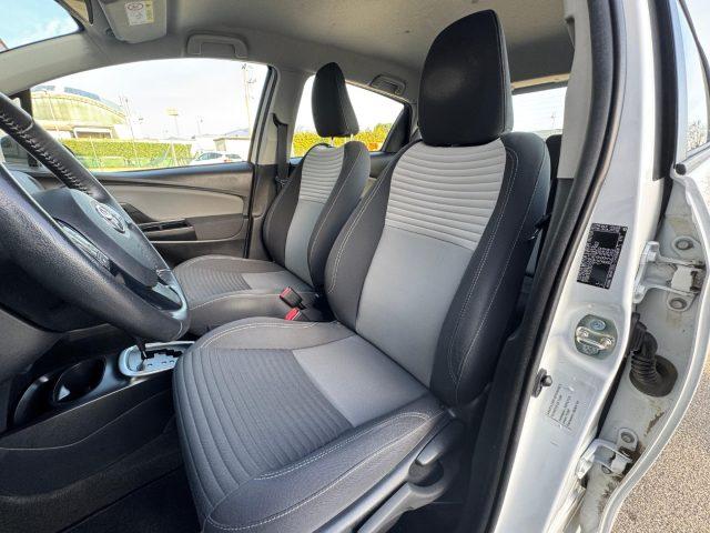 TOYOTA Yaris 1.5 Hybrid 5 porte Business Iva.esp. Unicopropriet