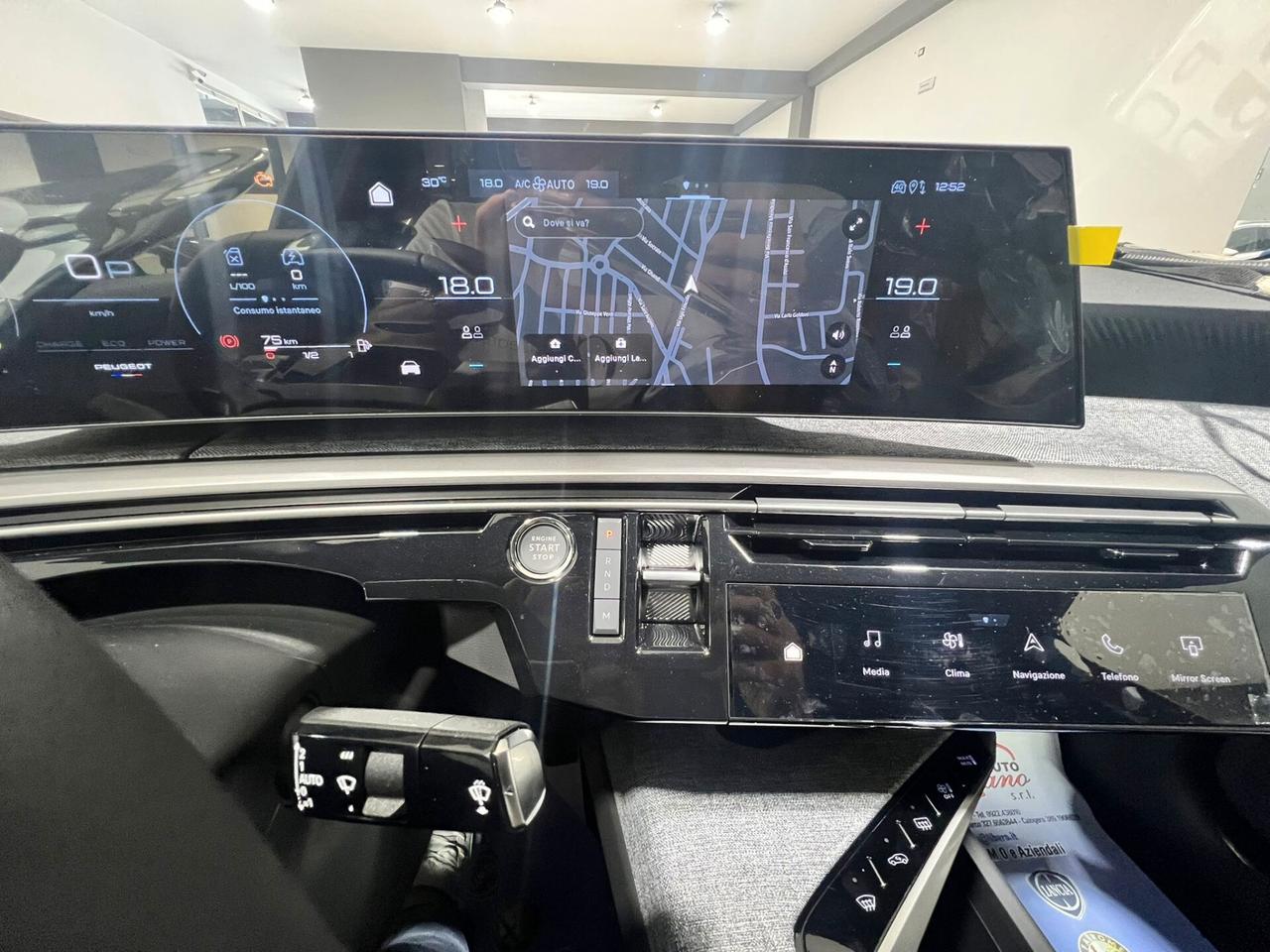 Peugeot 3008 Hybrid 136 e-DCS6 Allure (NUOVA)
