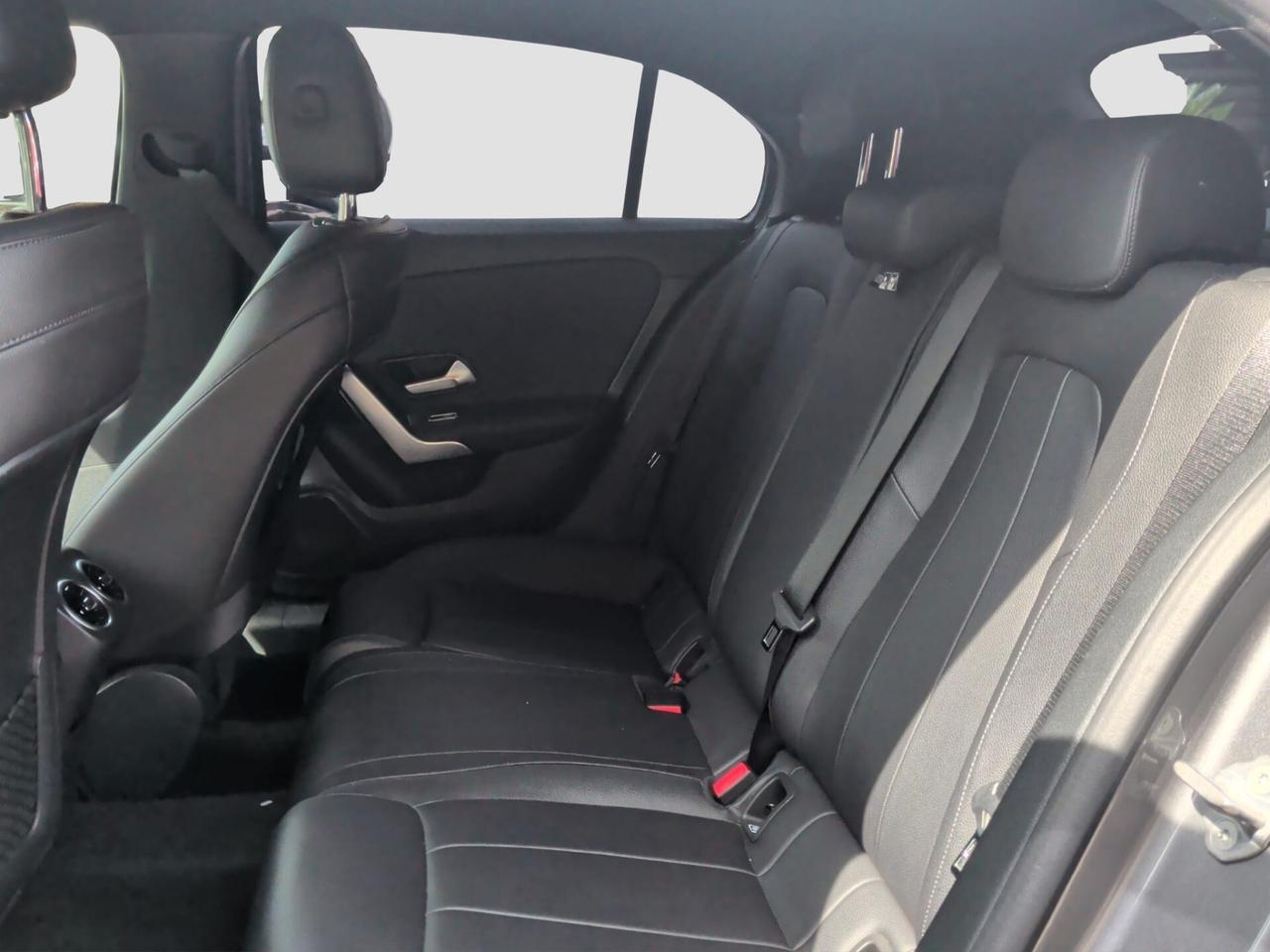Mercedes-benz A 180d Automatic Sport 2019