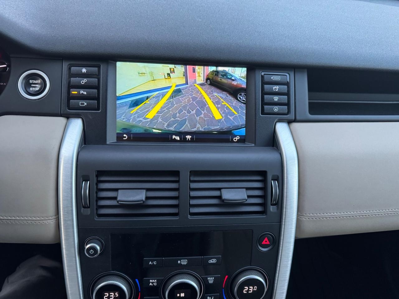 Land Rover Discovery Sport 2.0 TD4 180 CV HSE Luxury