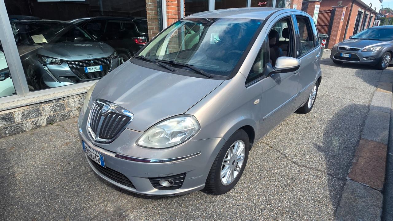 Lancia MUSA 1.4 Oro Ecochic GPL