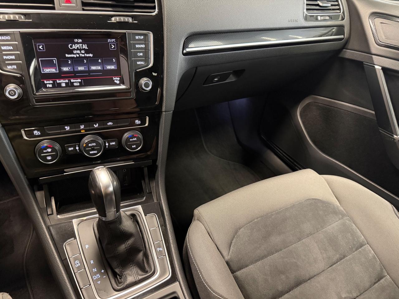 Volkswagen Golf 1.6 TDI DSG 5p. Highline BlueMotion Technology