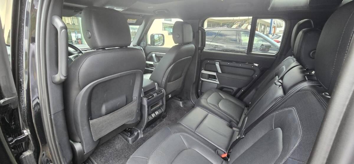 Land Rover Defender 3.0d i6 mhev X-Dynamic HSE awd 200cv auto