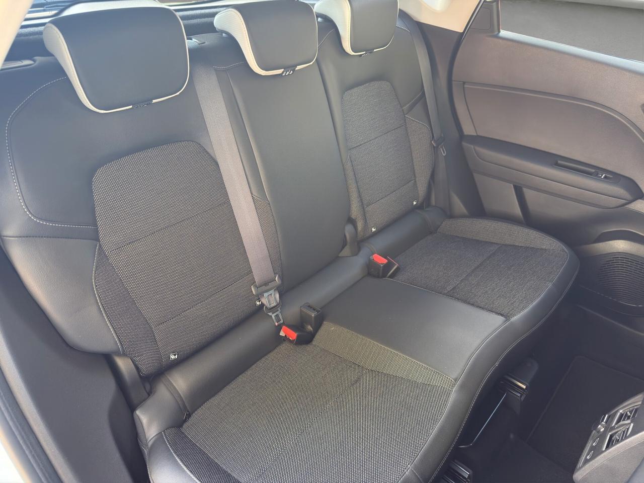 Renault Captur Mild Hybrid 140 CV Techno