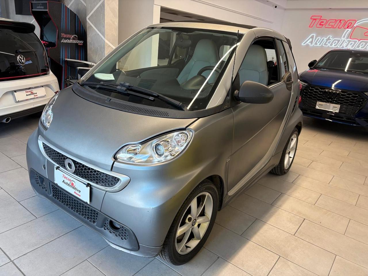 Smart ForTwo 1000 52 kW MHD cabrio pulse
