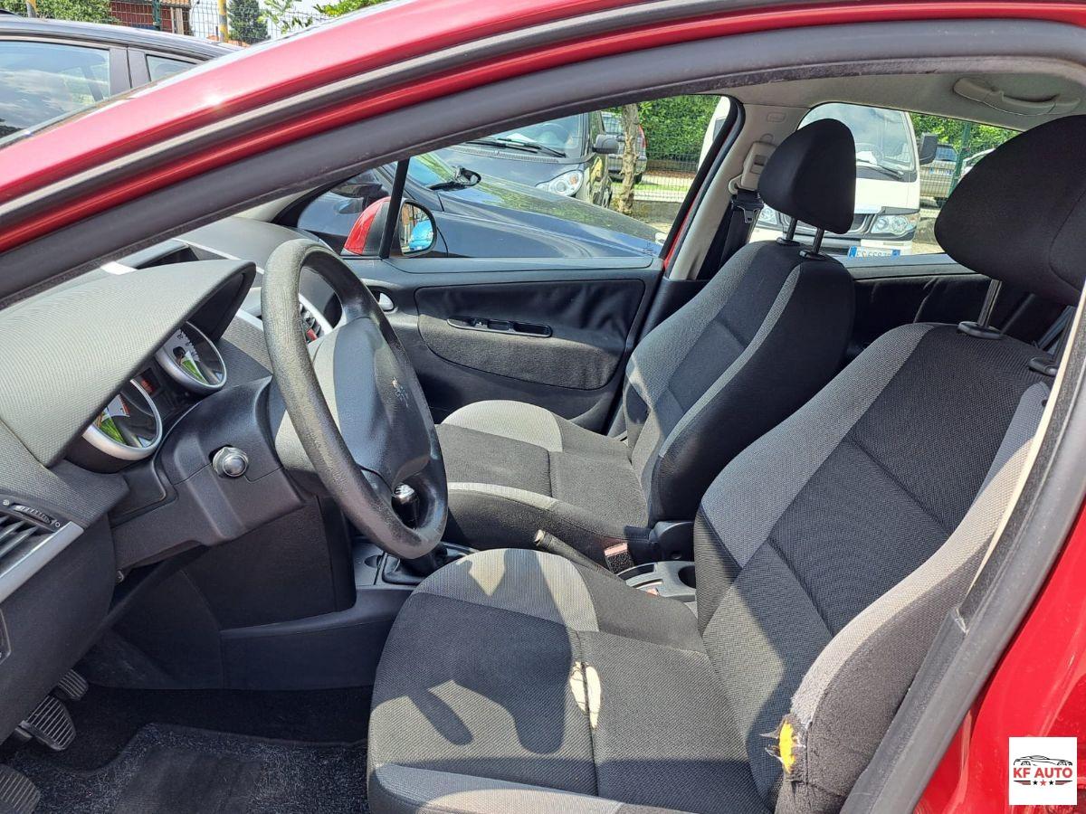 PEUGEOT - 207 - 16V VTi 95CV 5p. Energie