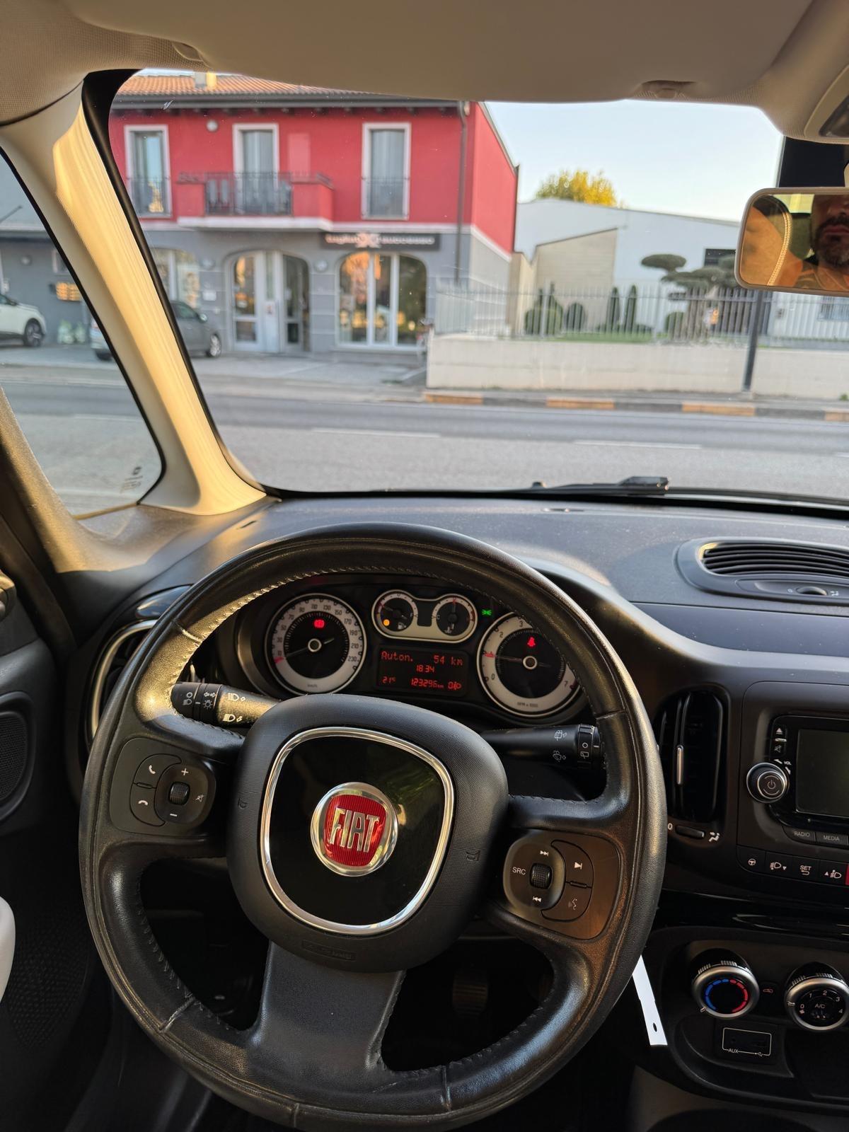 Fiat 500L 1.3 Multijet 95 CV Mirror City Cross
