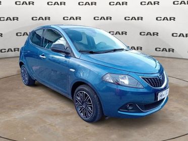 Lancia Ypsilon 1.0 FireFly 5 porte S&S Hybrid Gold