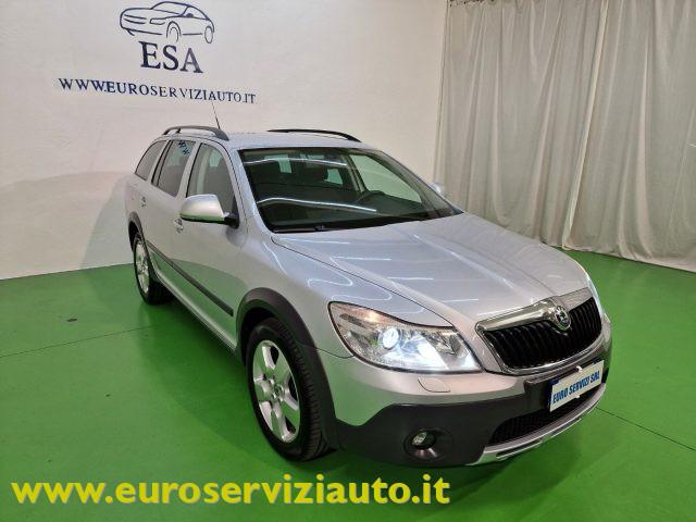 SKODA Octavia 1.8 TFSI 4x4 Wagon Scout