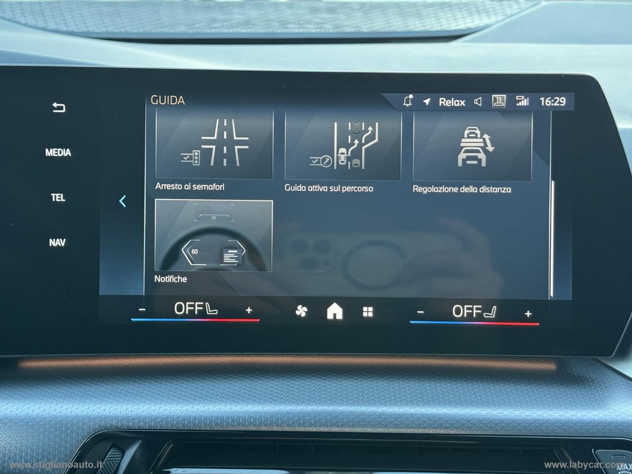 BMW 218d Active Tourer Msport HEAD- UP DISPLAY