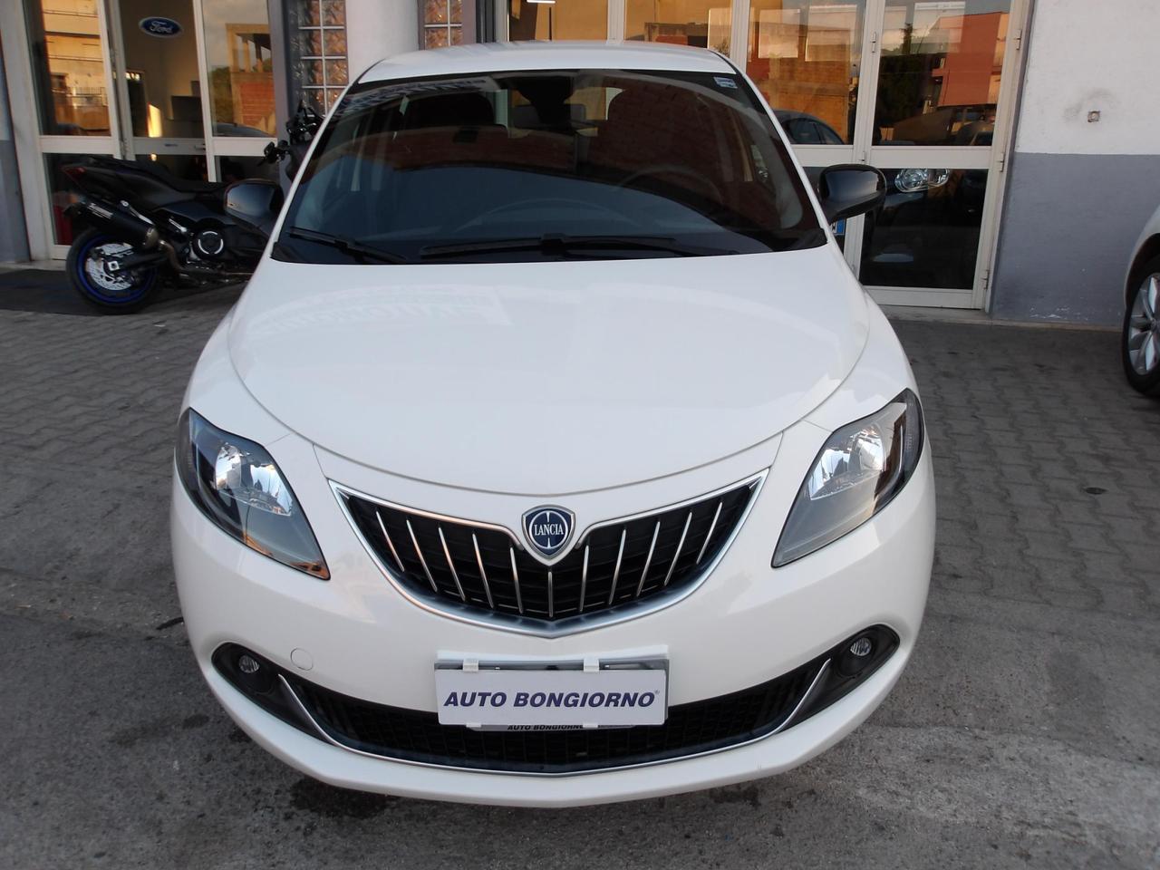 Lancia Ypsilon 1.0 firefly hybrid Gold Plus s&s 70cv 5p.ti