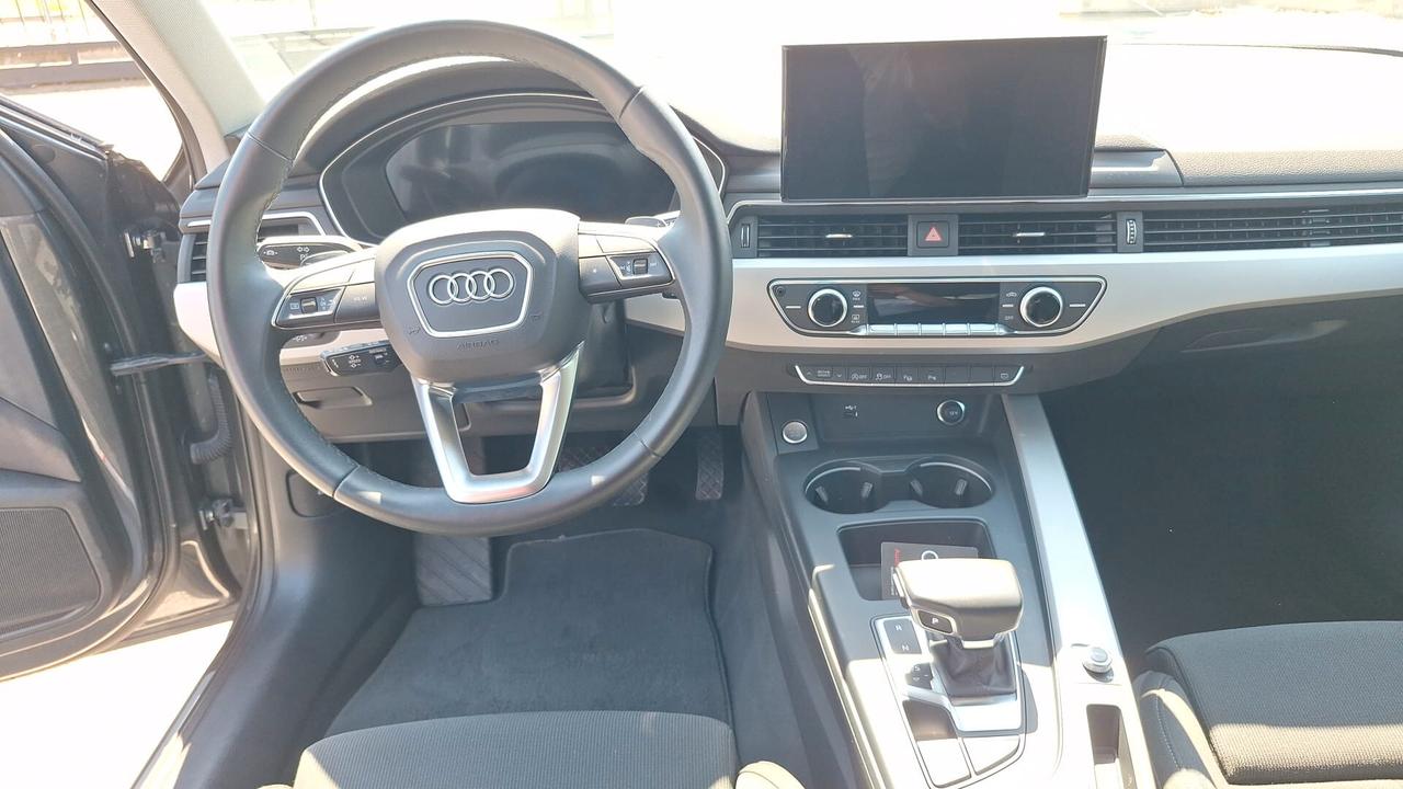 Audi A4 Avant 40 TDI S tronic line edition