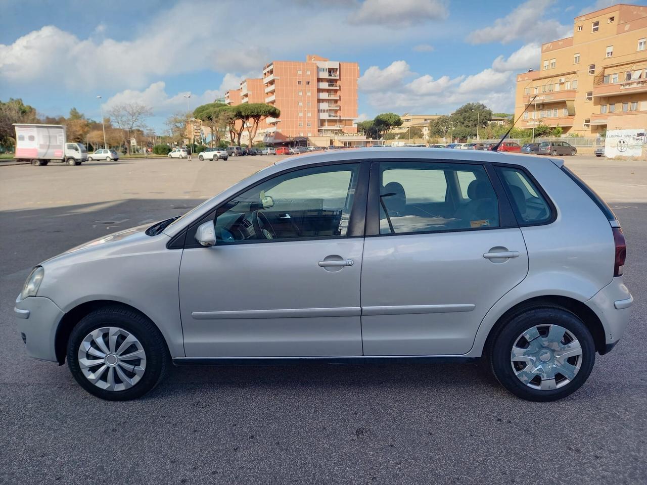 Volkswagen Polo 1.4 Tdi 69cv UNIPRO
