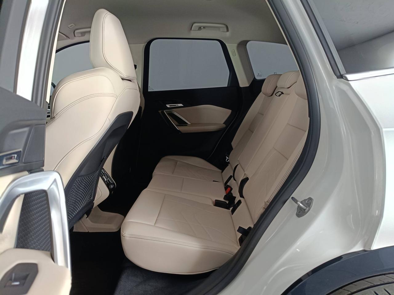 BMW X1 U11 - X1 sdrive18i X-Line auto