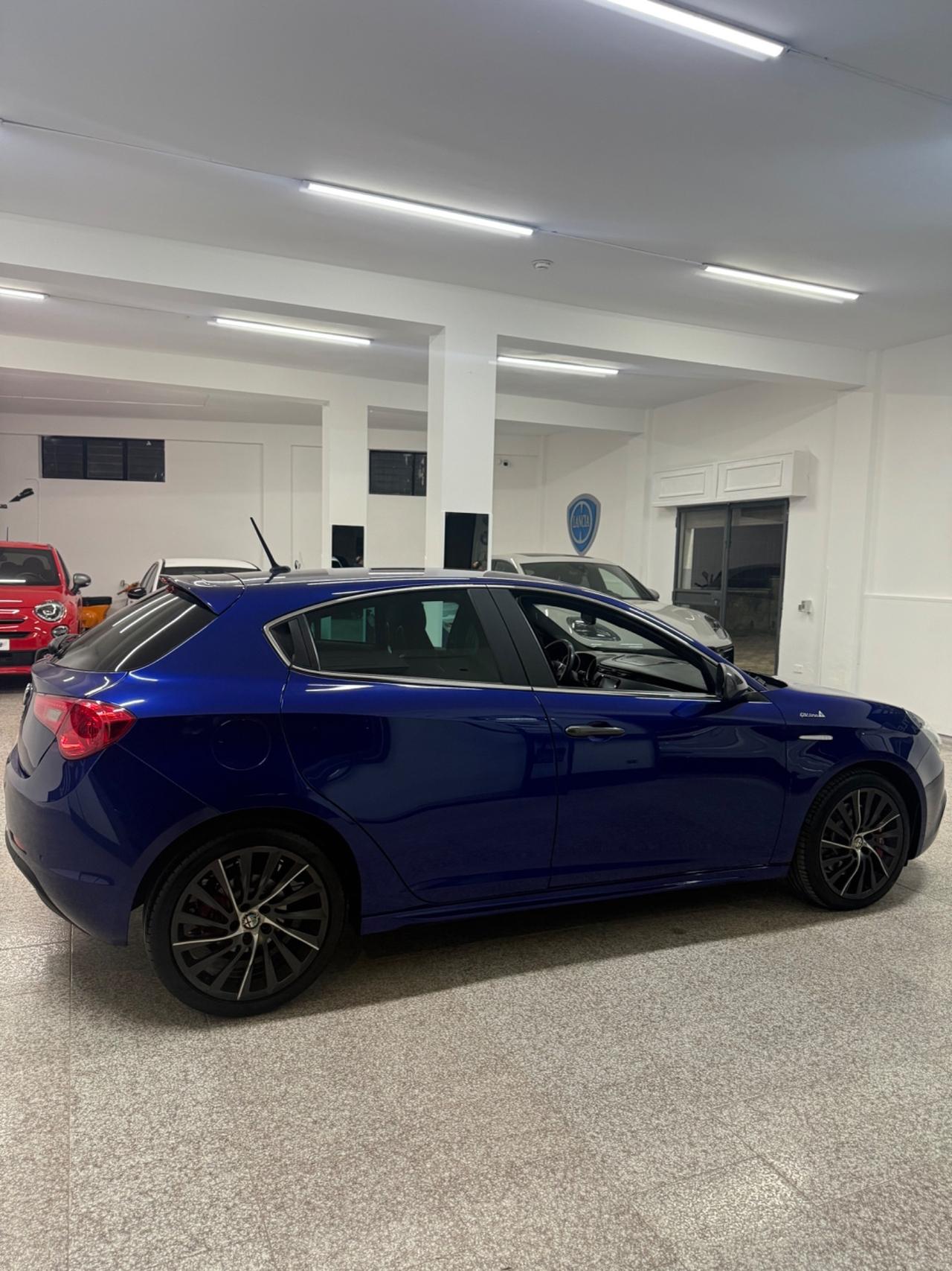 Alfa Romeo Giulietta 1.6 JTDm-2 105 CV Exclusive