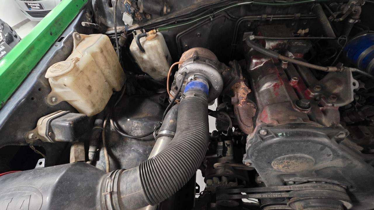 Toyota Land Cruiser II 2.4 turbodiesel SW LJ70