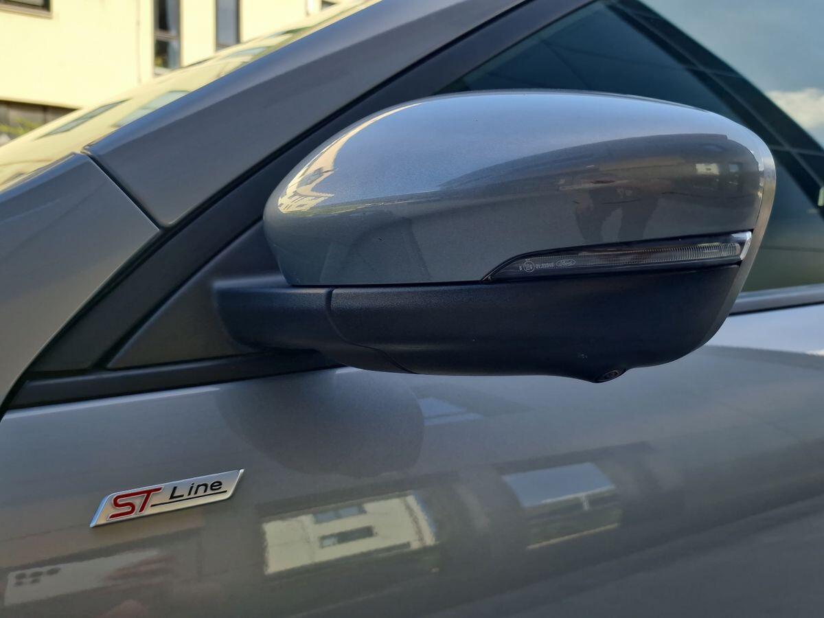 FORD KUGA 2.5 PLUG-IN HYBRID 2WD AUTOMATICA ST-LINE