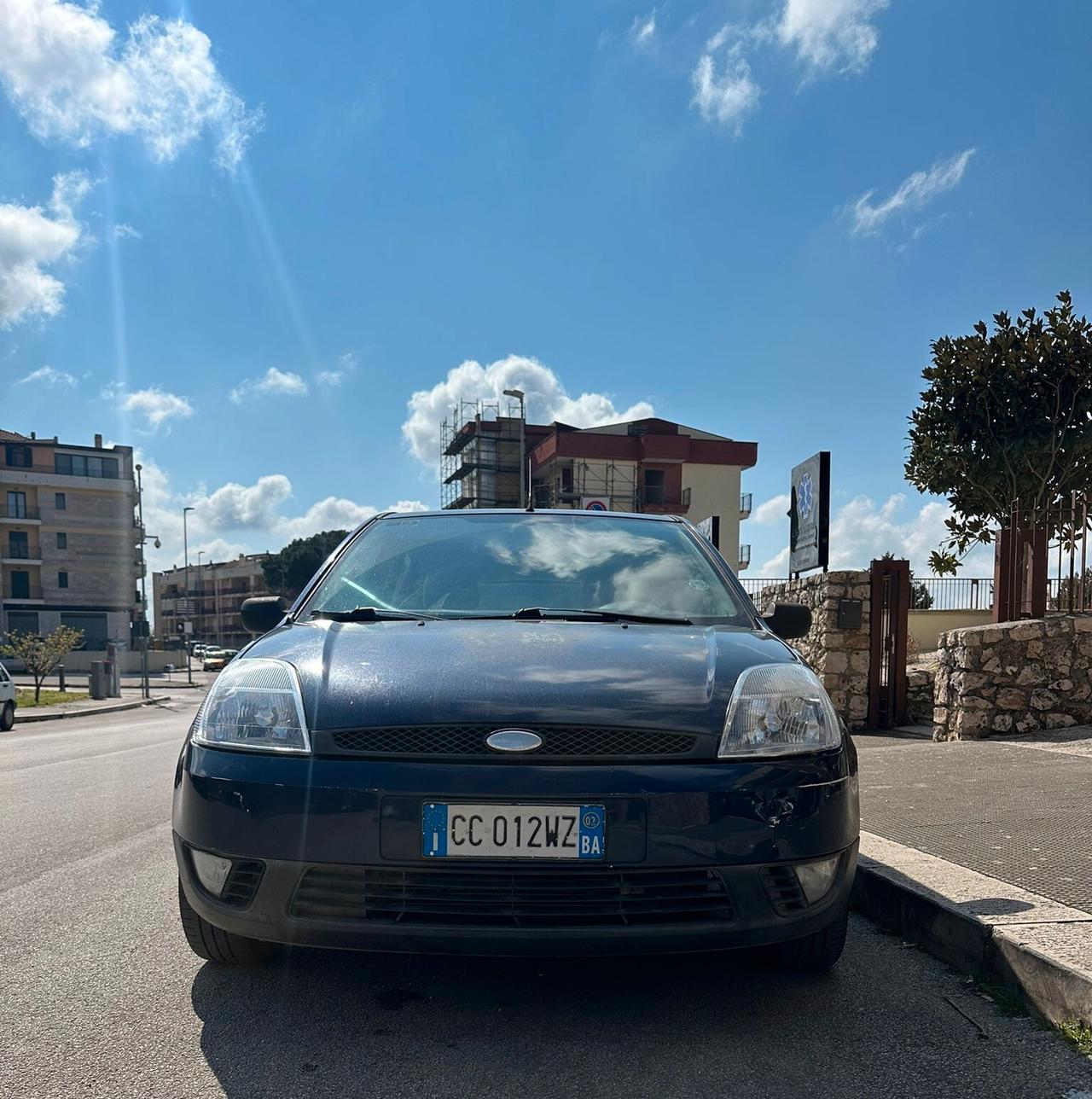 FORD FIESTA 1.4 DIESEL 68CV AUTO IDEALE PER NEO PATENTATI