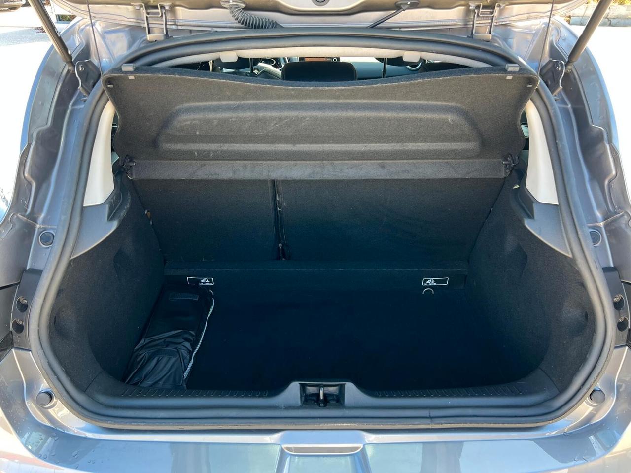 Renault Clio dCi 8V 75 CV Start&Stop 5 porte Energy Intens