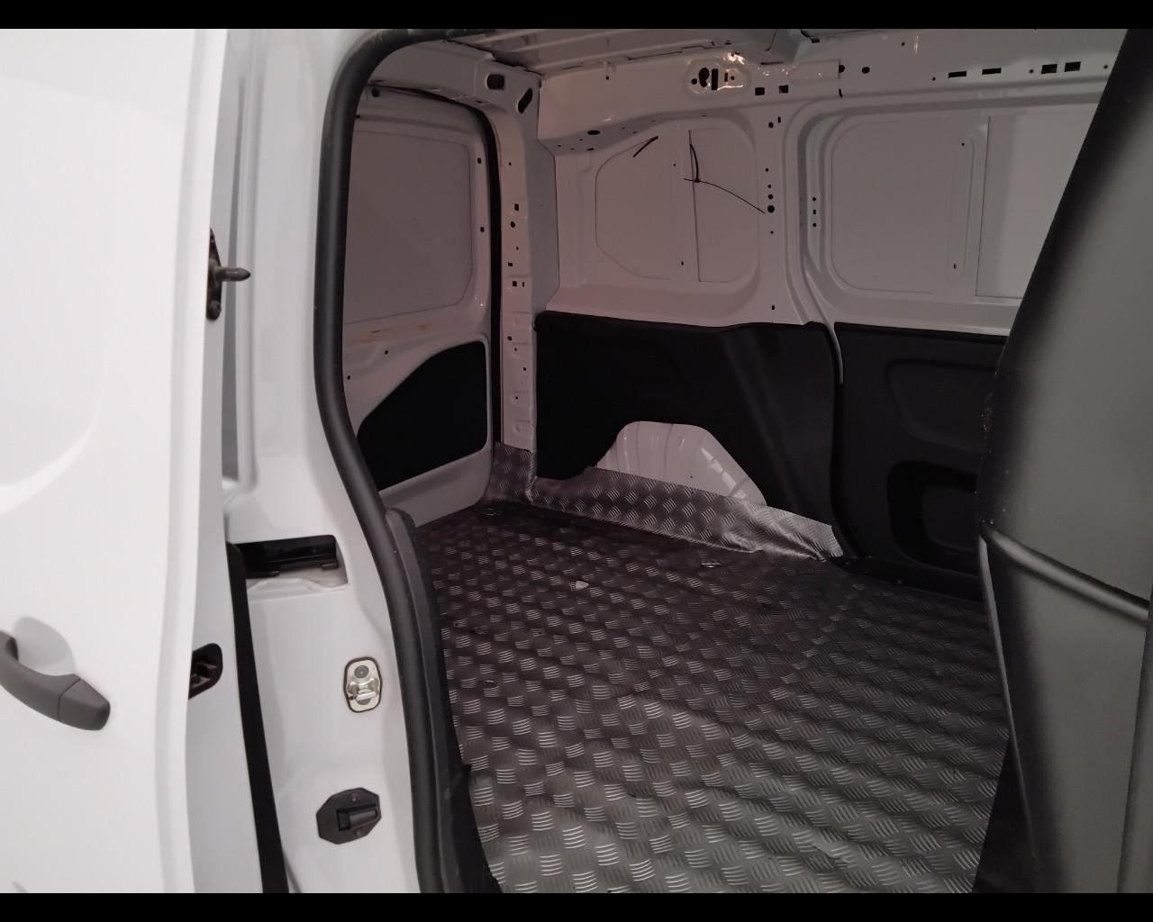 FIAT Doblo 2024 - Doblo van 1.5 bluehdi 130cv CH1