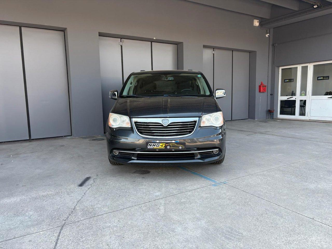 Lancia Voyager 2.8L Platinum 163cv auto