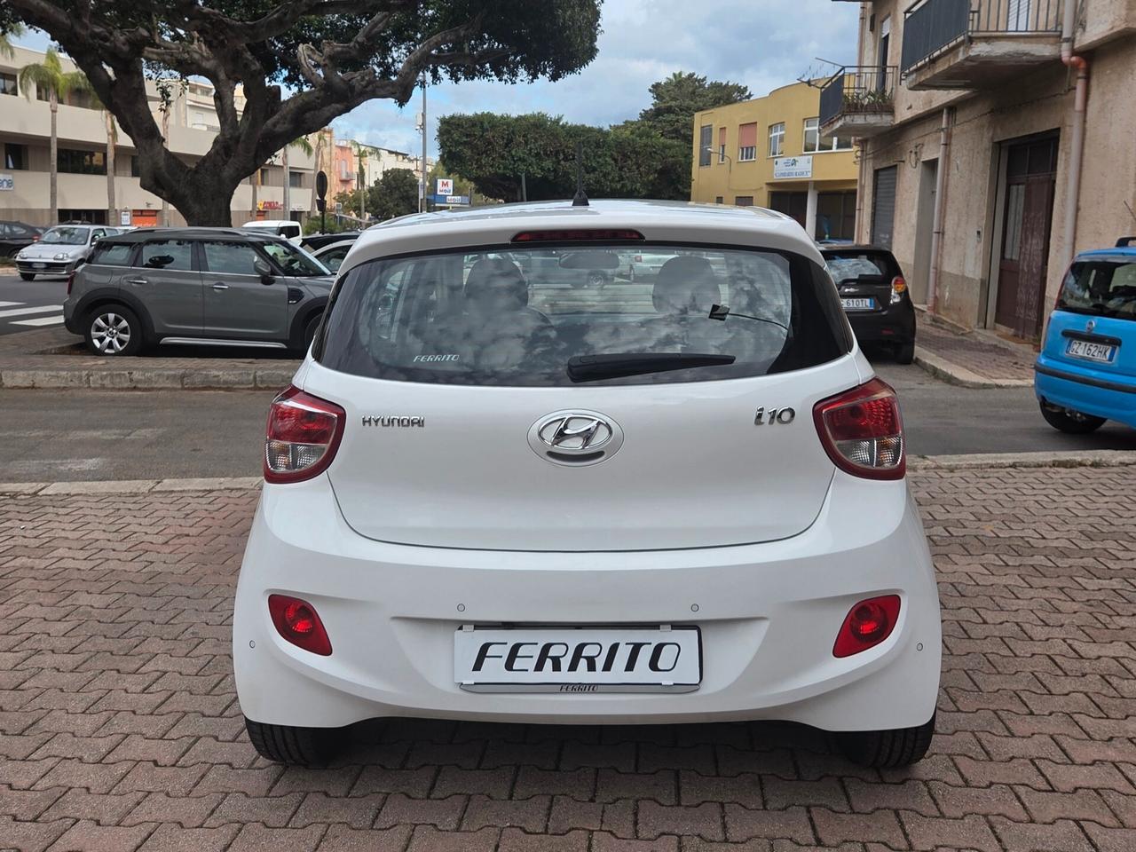 Hyundai i10 1.0 MPI Sound Edition