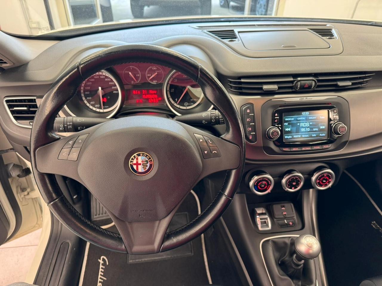 Alfa Romeo Giulietta 1.6 JTDm-2 105 CV Distinctive