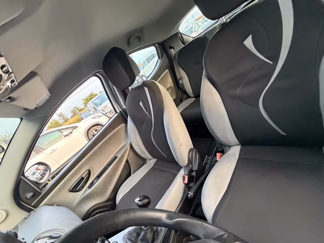 Lancia Ypsilon 1.2 69 CV 5 porte S&S Platinum