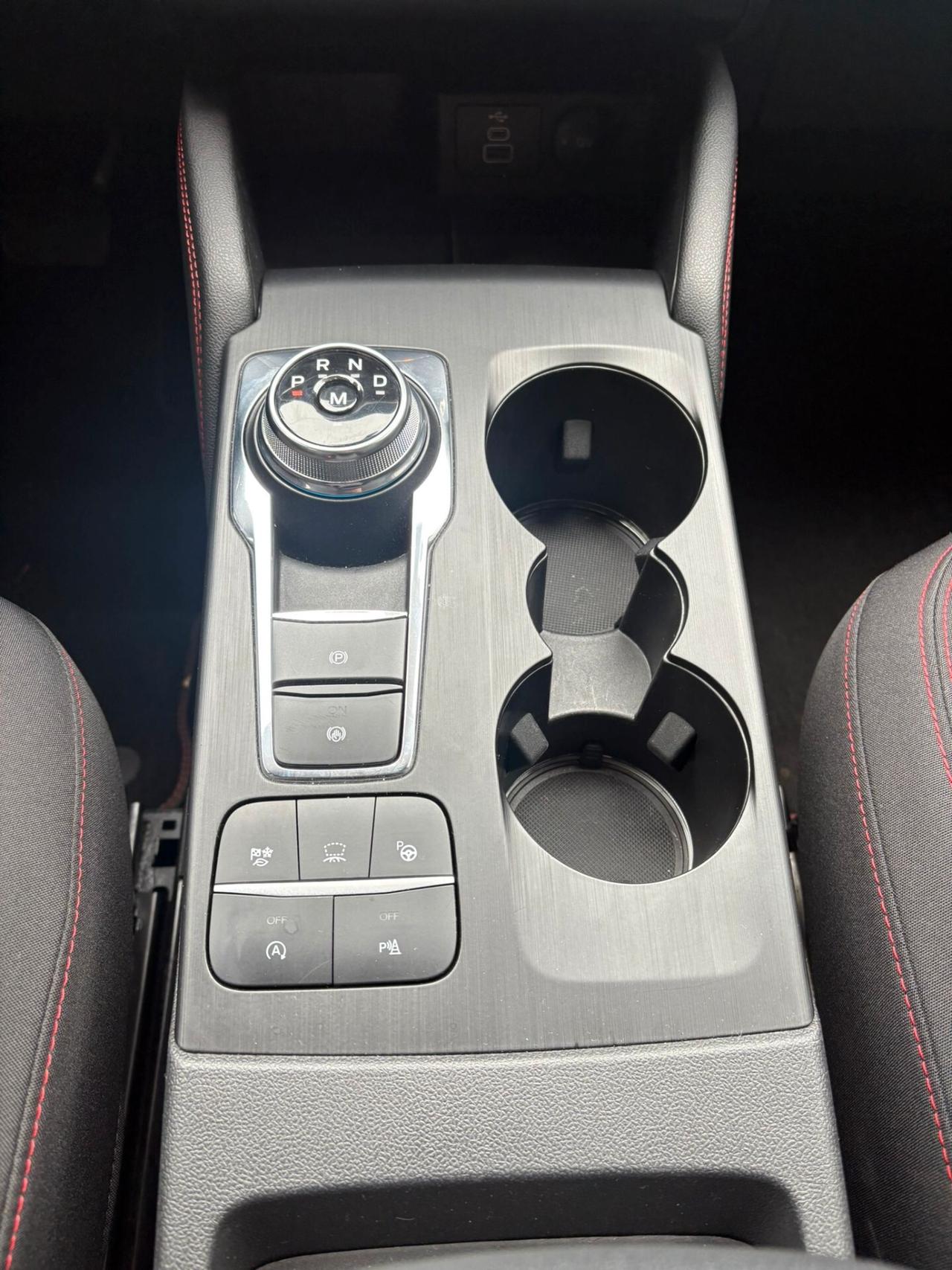 Ford Kuga 2.0 EcoBlue 120 CV aut. 2WD ST-Line